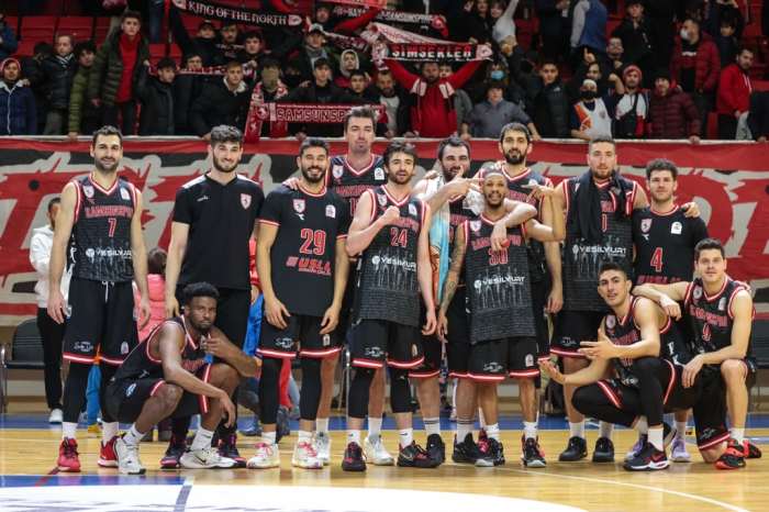 SAMSUNSPOR – ANKARA KOLEJLİLER: 74 – 71 BİTTİ