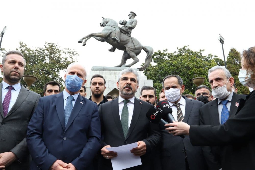Atatürk Anıtı’na düzenlenen saldırı kınandı