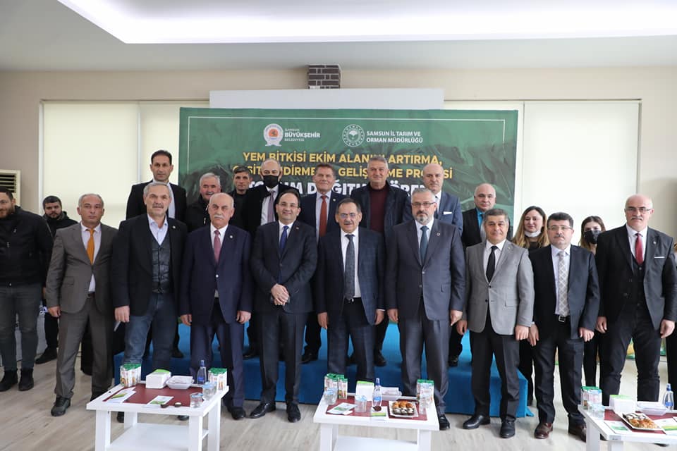 Büyükşehir Çiftçinin Yüzünü Güldürdü