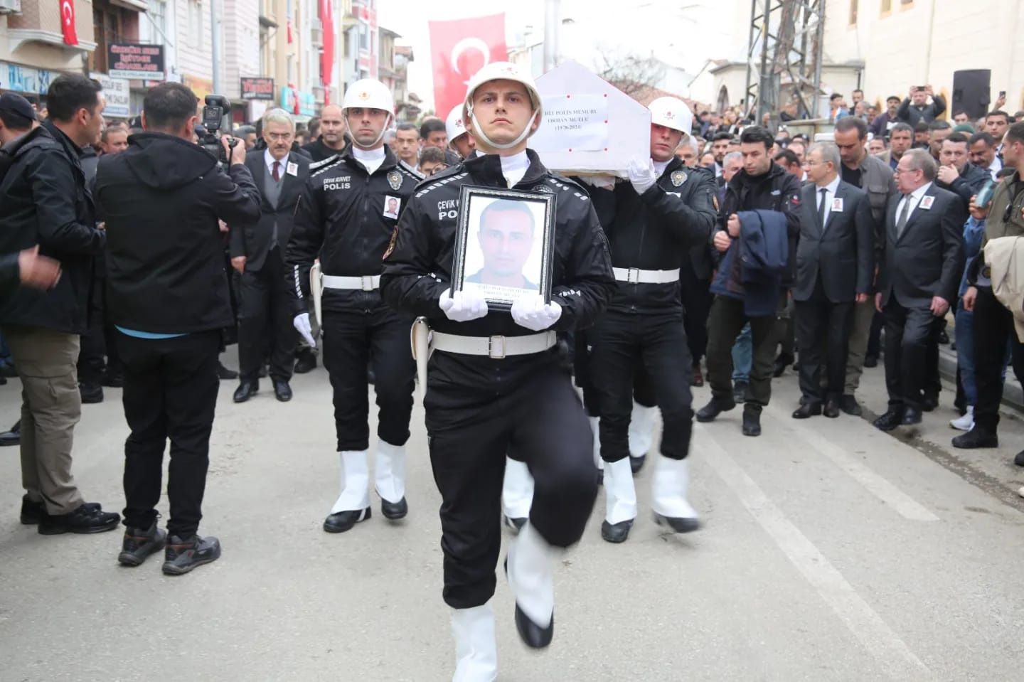 Samsun’da şehit polis memuru toprağa verildi