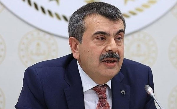 Bakan Tekin’den Özel Okul Öğretmen Atamalarına Açıklama
