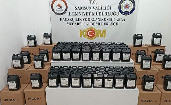 Samsun’da Yakıt Bidonlarında 1 Ton Kaçak Etil Alkol Ele Geçirildi