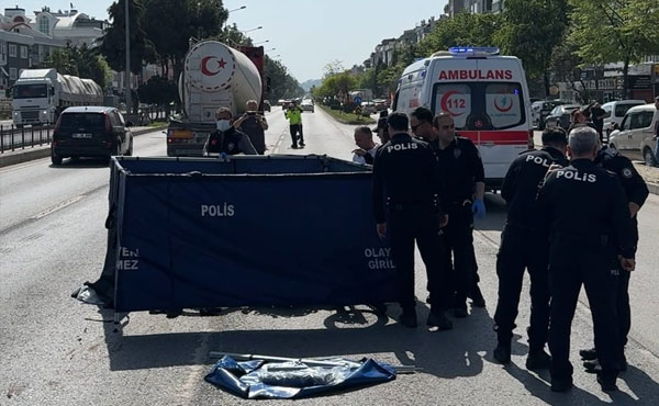 Atakum’da tırla çarpışan motosiklet sürücüsü öldü